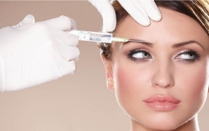 آیا تزریق ژل و بوتاکس در بارداری و شیردهی عوارض دارد